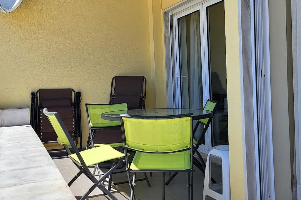 Lagos-Piscine Et Mer- Condominio Do Mar Екстериор снимка