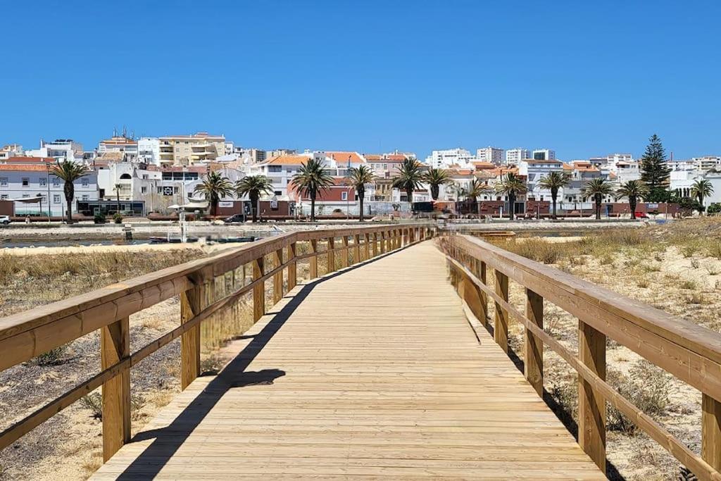 Lagos-Piscine Et Mer- Condominio Do Mar Екстериор снимка