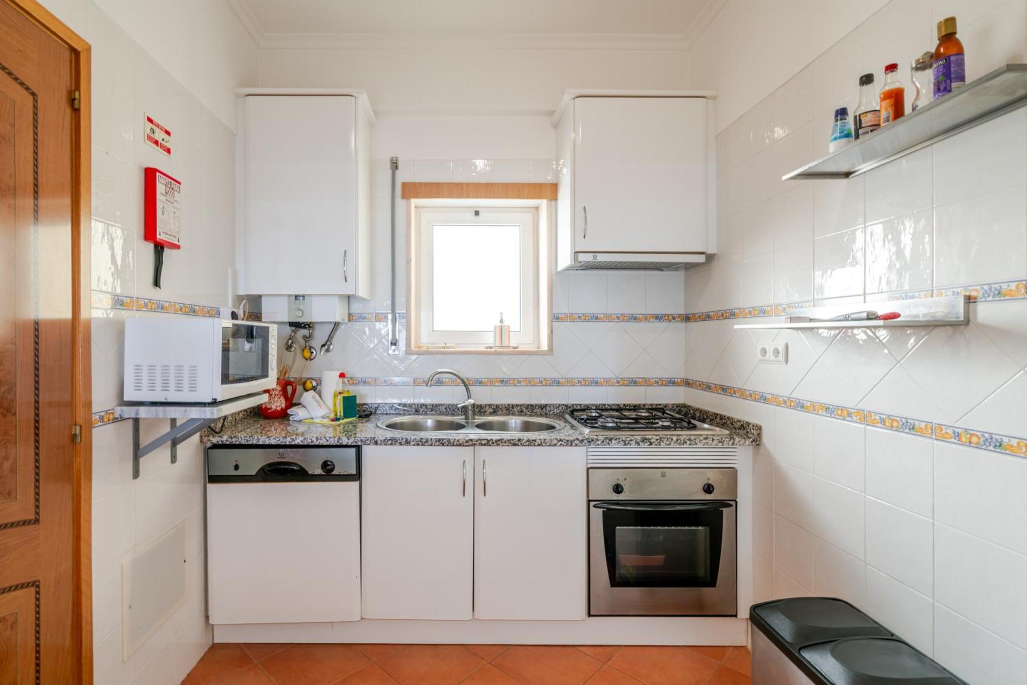 Lagos-Piscine Et Mer- Condominio Do Mar Екстериор снимка